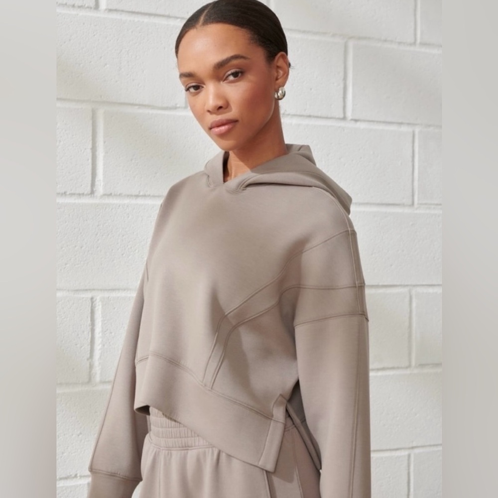 Abercrombie YPB Women’s NeoKnit Wedge Popover Hoodie in Taupe Size S - Picture 4 of 13